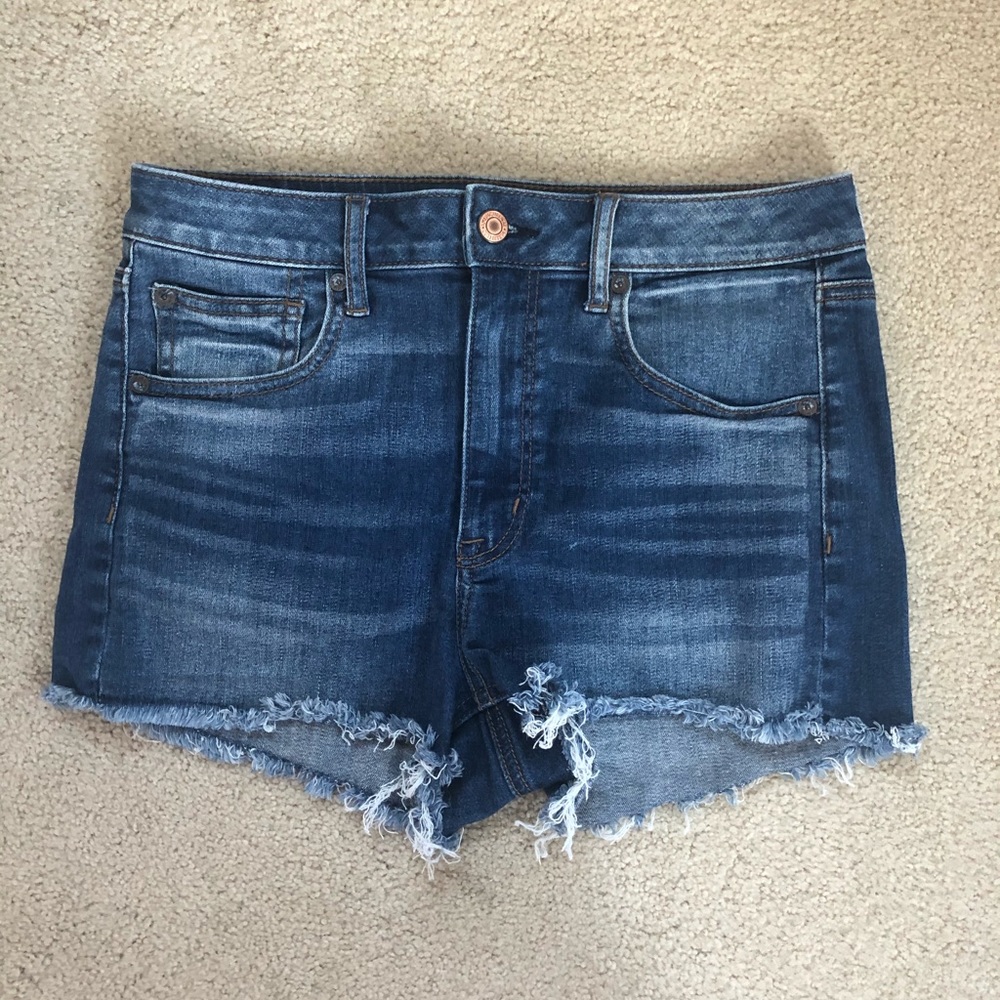 American Eagle High Waisted Shorts 🌺
